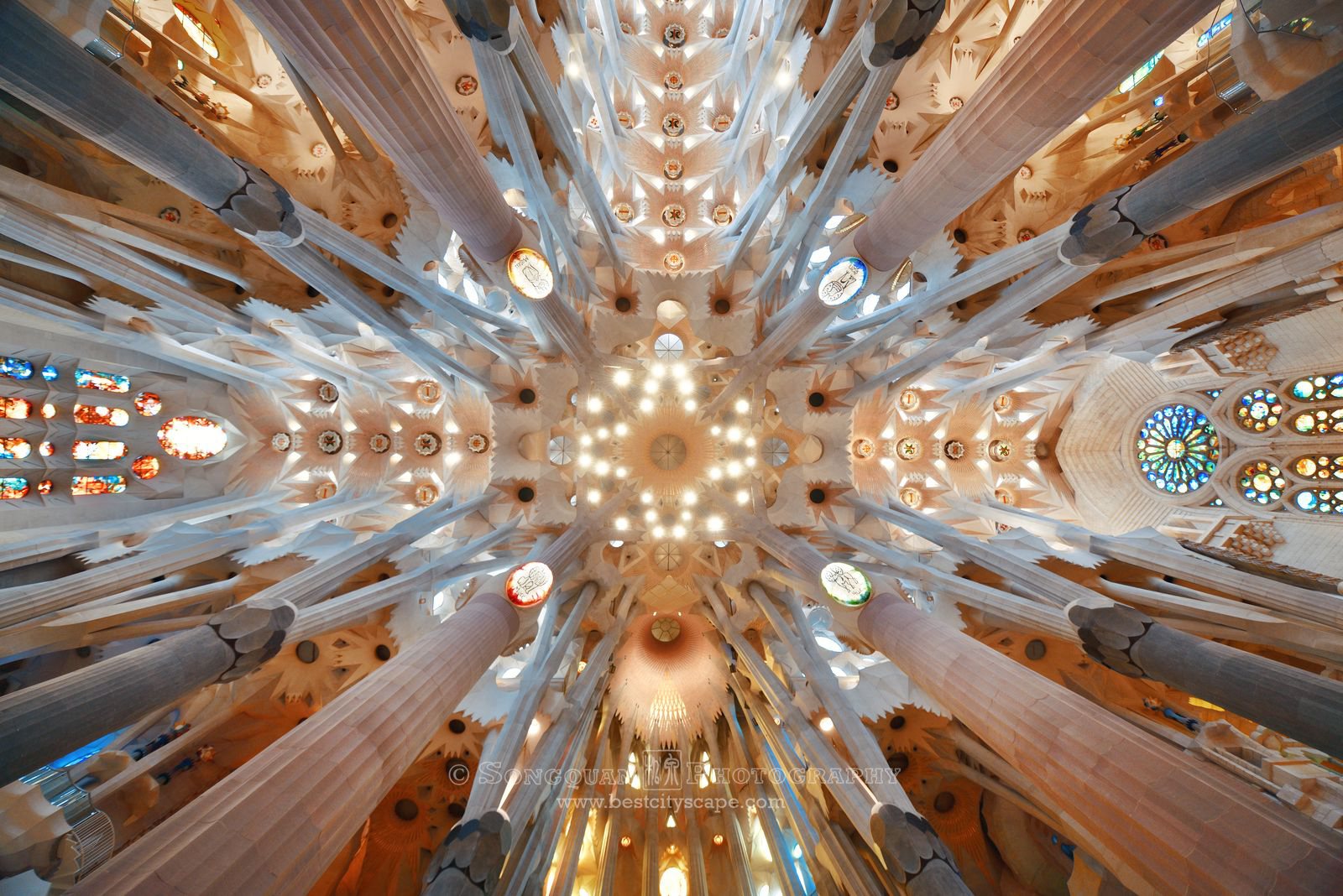 Looking up at Sagrada Família, Spain – Songquan Photography