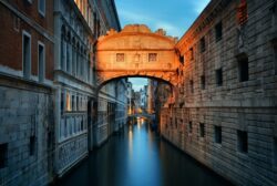 Bridge of Sighs at night - Songquan Photography