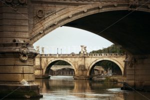 Bridges over River Tiber in Rome - Songquan Photography