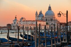 Gondola and Santa Maria della Salute sunset - Songquan Photography