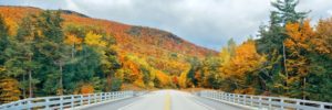 Highway and Autumn foliage - Songquan Photography