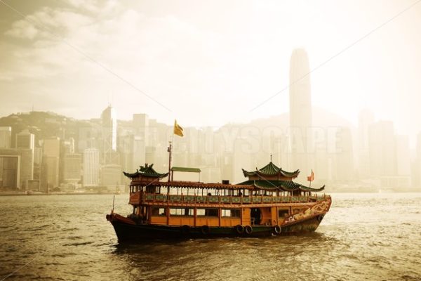 Hong Kong skyline with boats - Songquan Photography