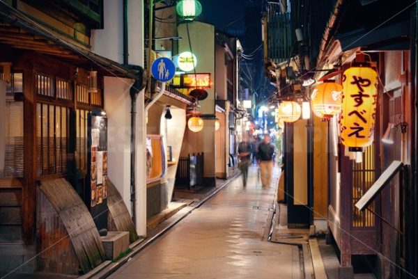 Kyoto night street - Songquan Photography