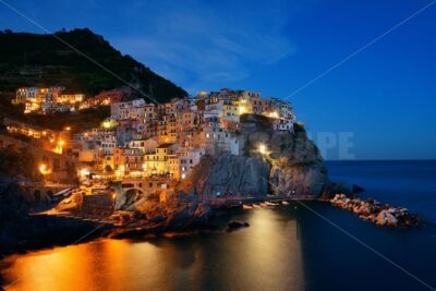 Manarola in Cinque Terre night - Songquan Photography