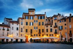 Piazza dell Anfiteatro night view - Songquan Photography