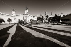 Pillar and National Art Museum of Catalonia - Songquan Photography