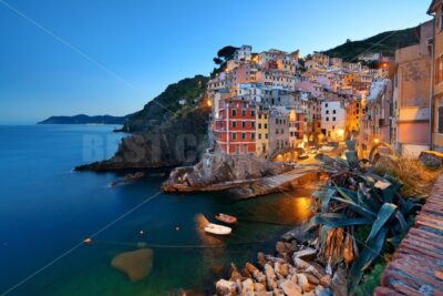 Riomaggiore waterfront night - Songquan Photography