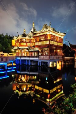 Shanghai pagoda building - Songquan Photography