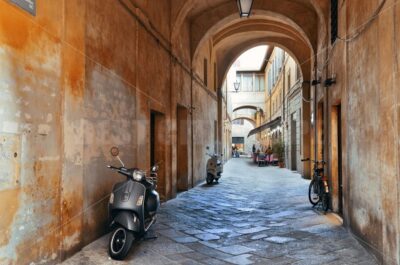 Siena street archway - Songquan Photography