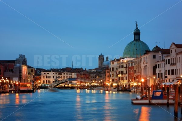 Venice canal night - Songquan Photography