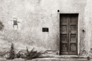 Vintage door - Songquan Photography
