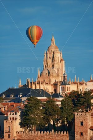 Cathedral of Segovia balloon - Songquan Photography